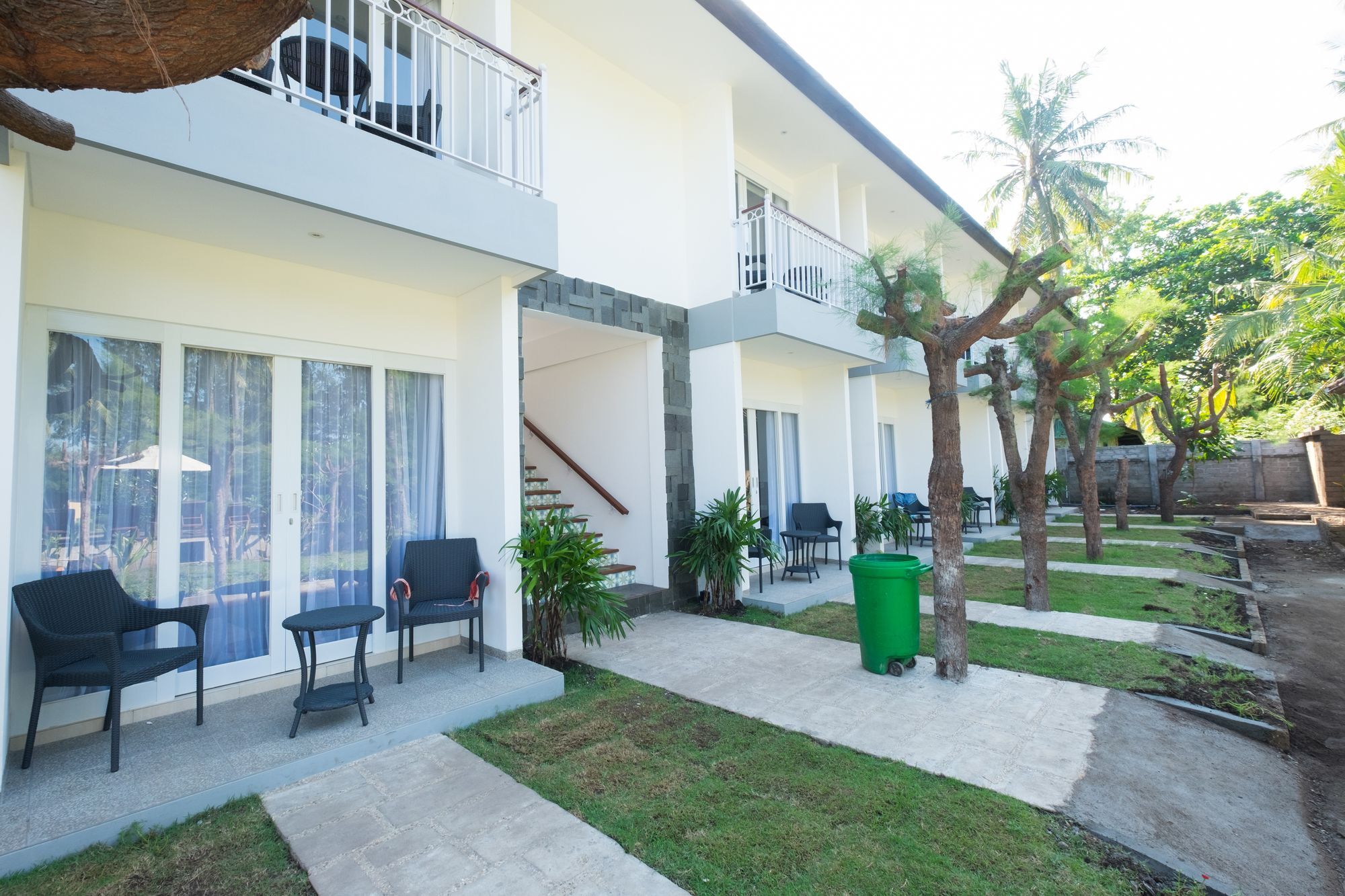 Royal Regantris Villa Karang Гили Еър Екстериор снимка